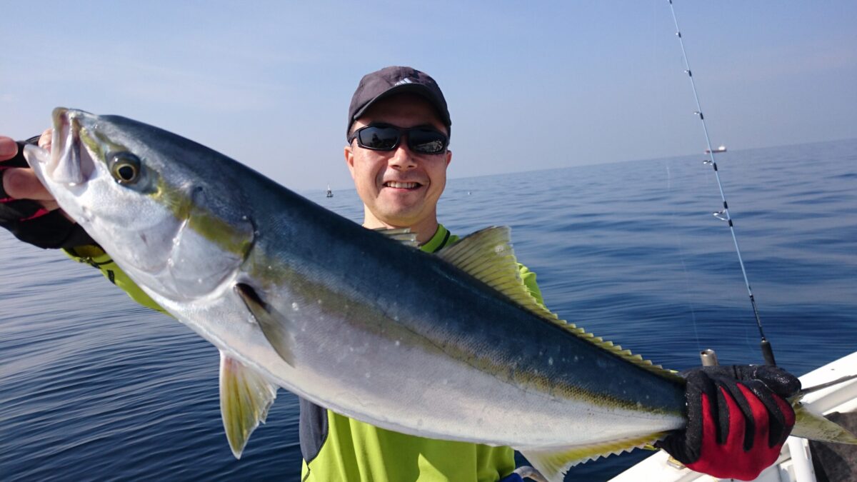 シーボーグ300J ブリ 1m超 実釣写真 PE1.2号